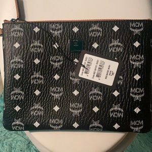 Medium size mcm handle bag new with tags